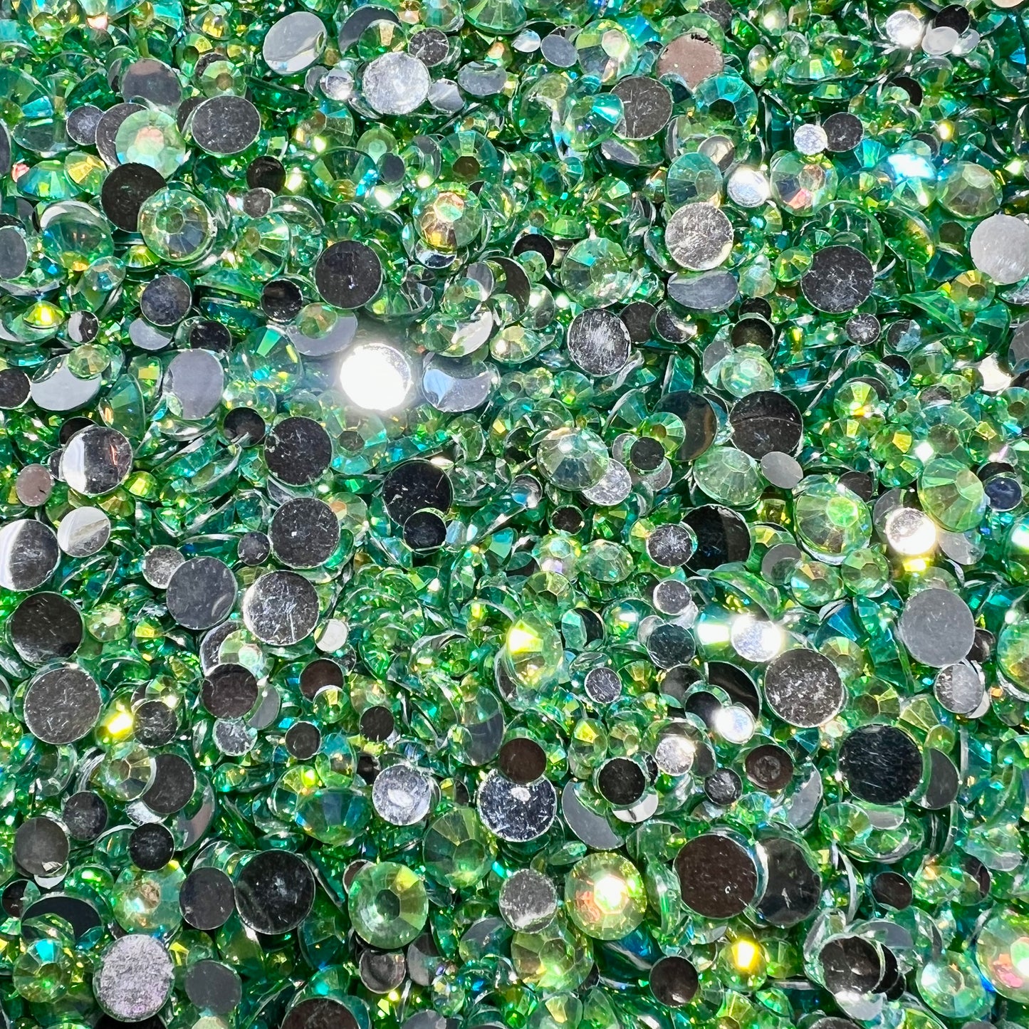 *Silver Back Resin Rhinestone Scoop