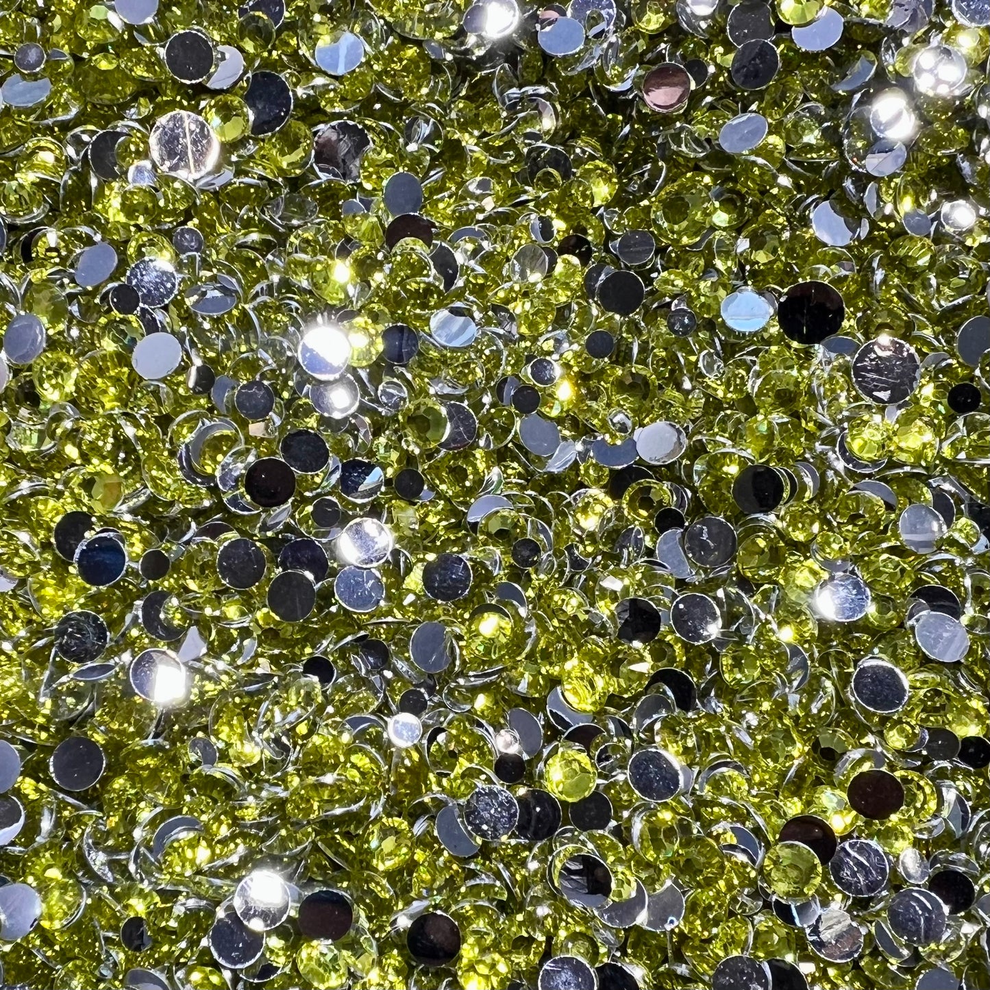 *Silver Back Resin Rhinestone Scoop
