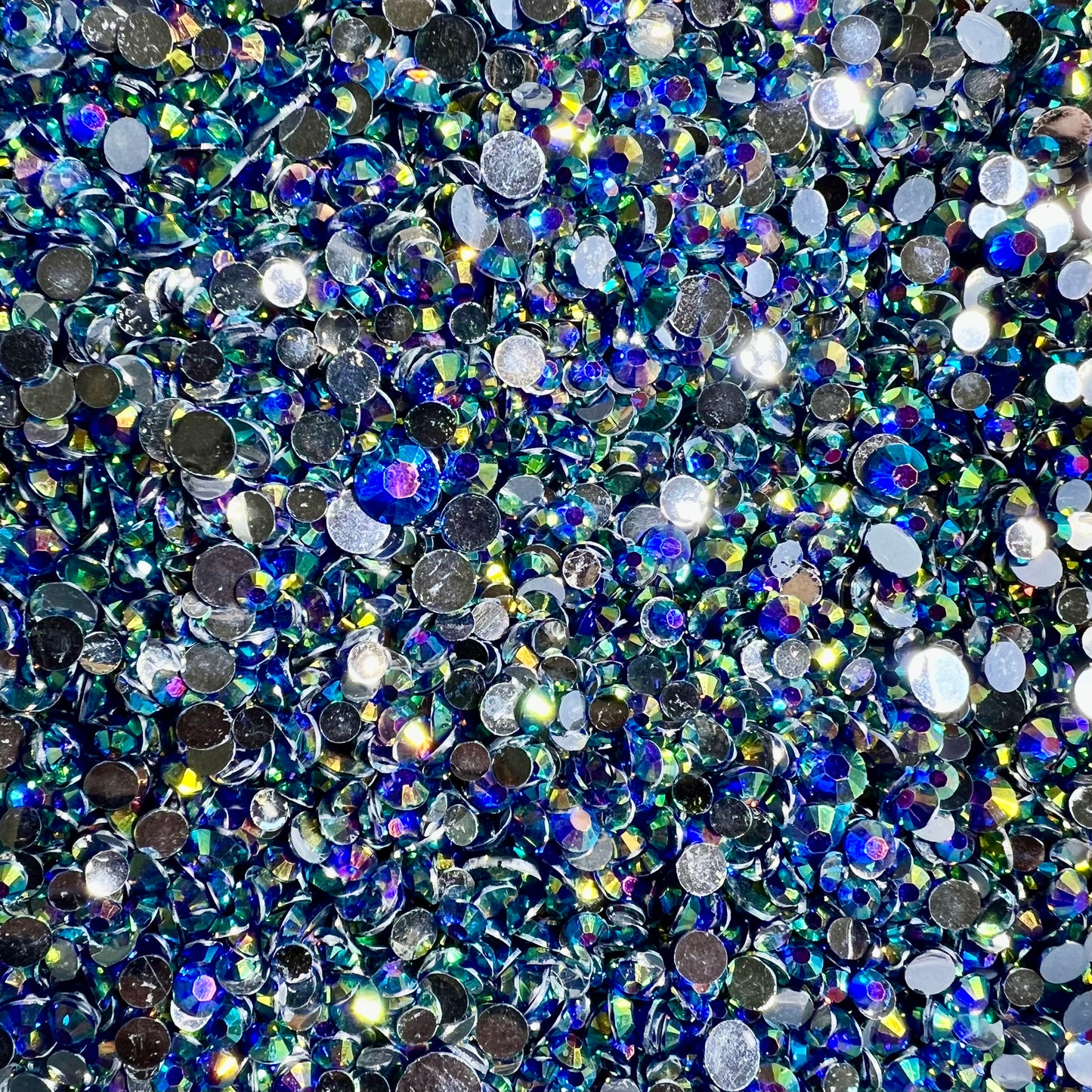 *Silver Back Resin Rhinestone Scoop