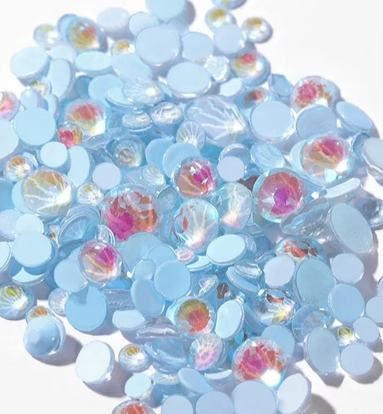 Glow in the Dark Light Blue Glass 1440