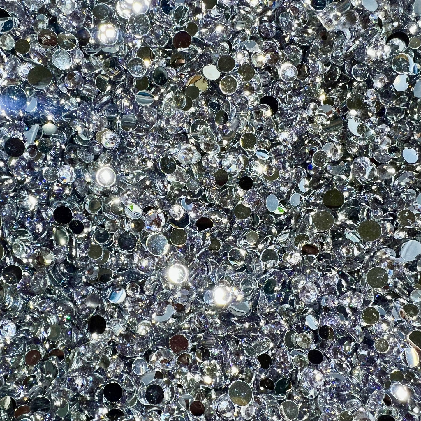 *Silver Back Resin Rhinestone Scoop