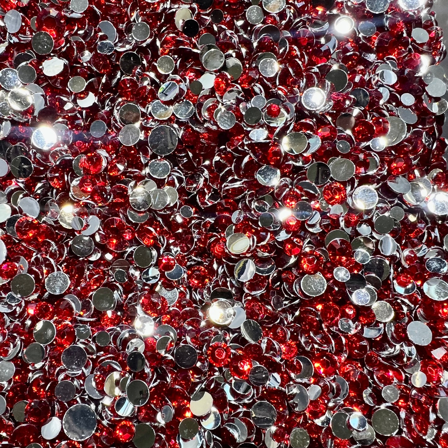 *Silver Back Resin Rhinestone Scoop