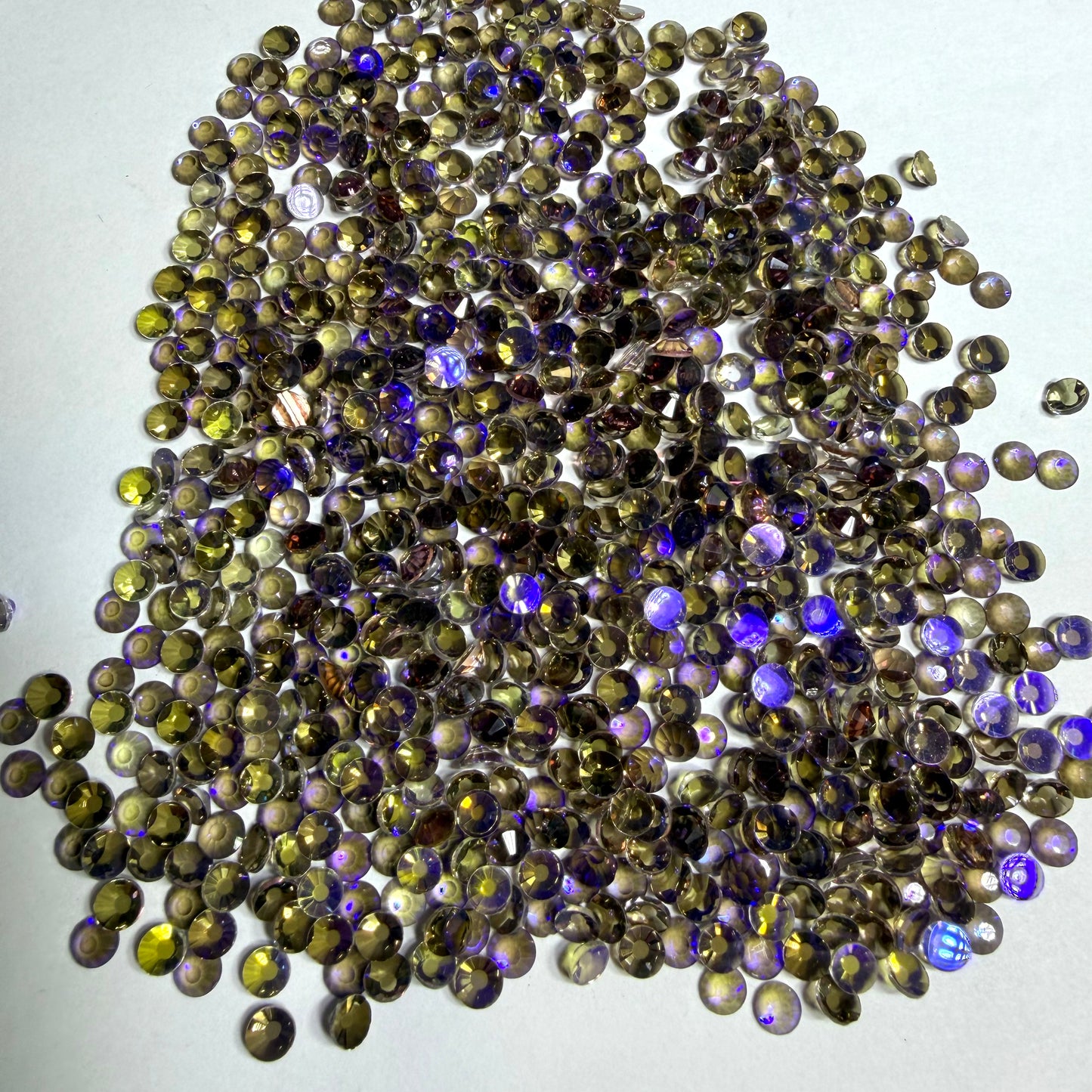 Fantasy Lilac Glass