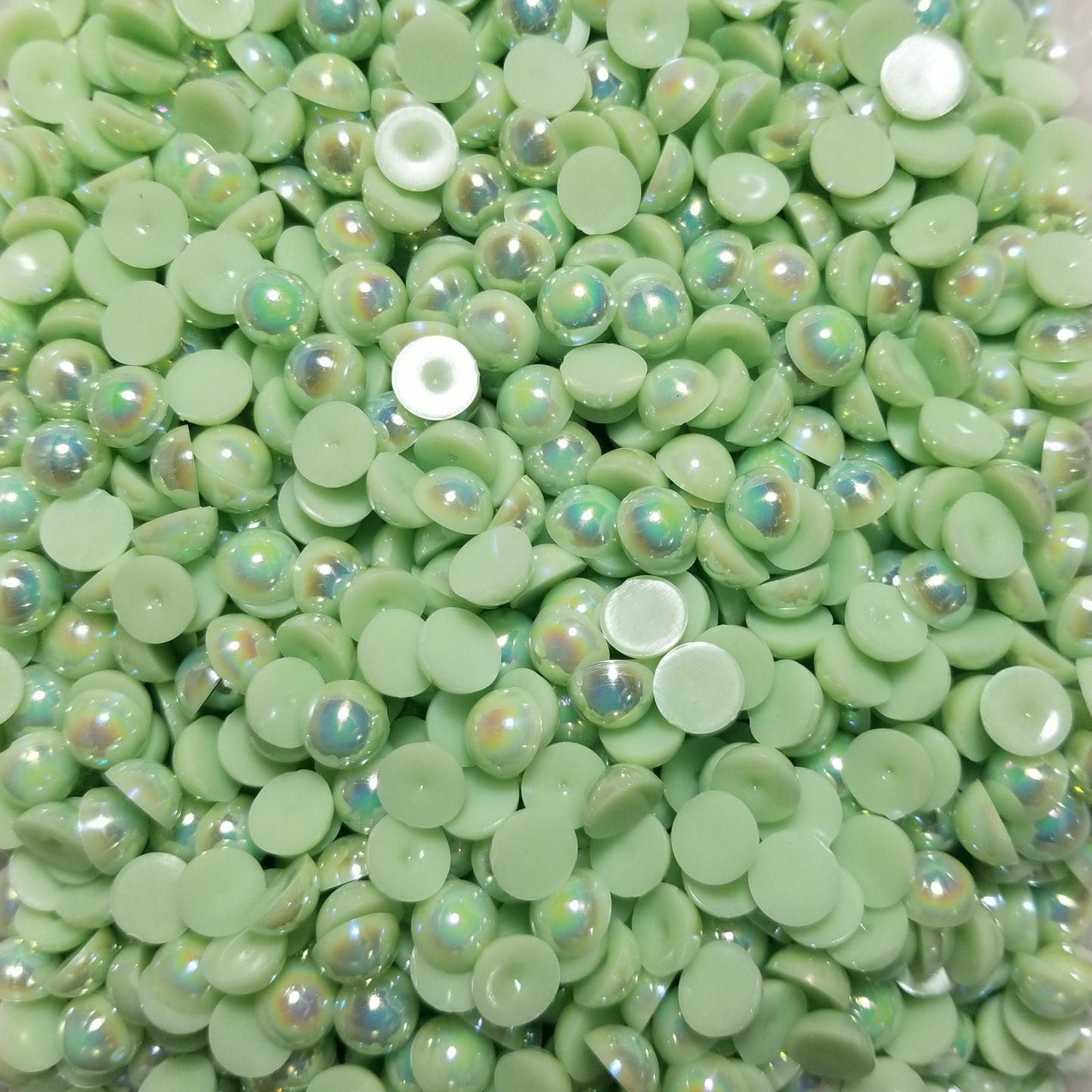 Light Green Ab Pearls